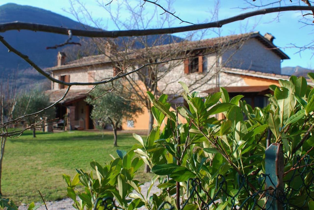 Hotel Casa Vinto Cagli Exterior foto
