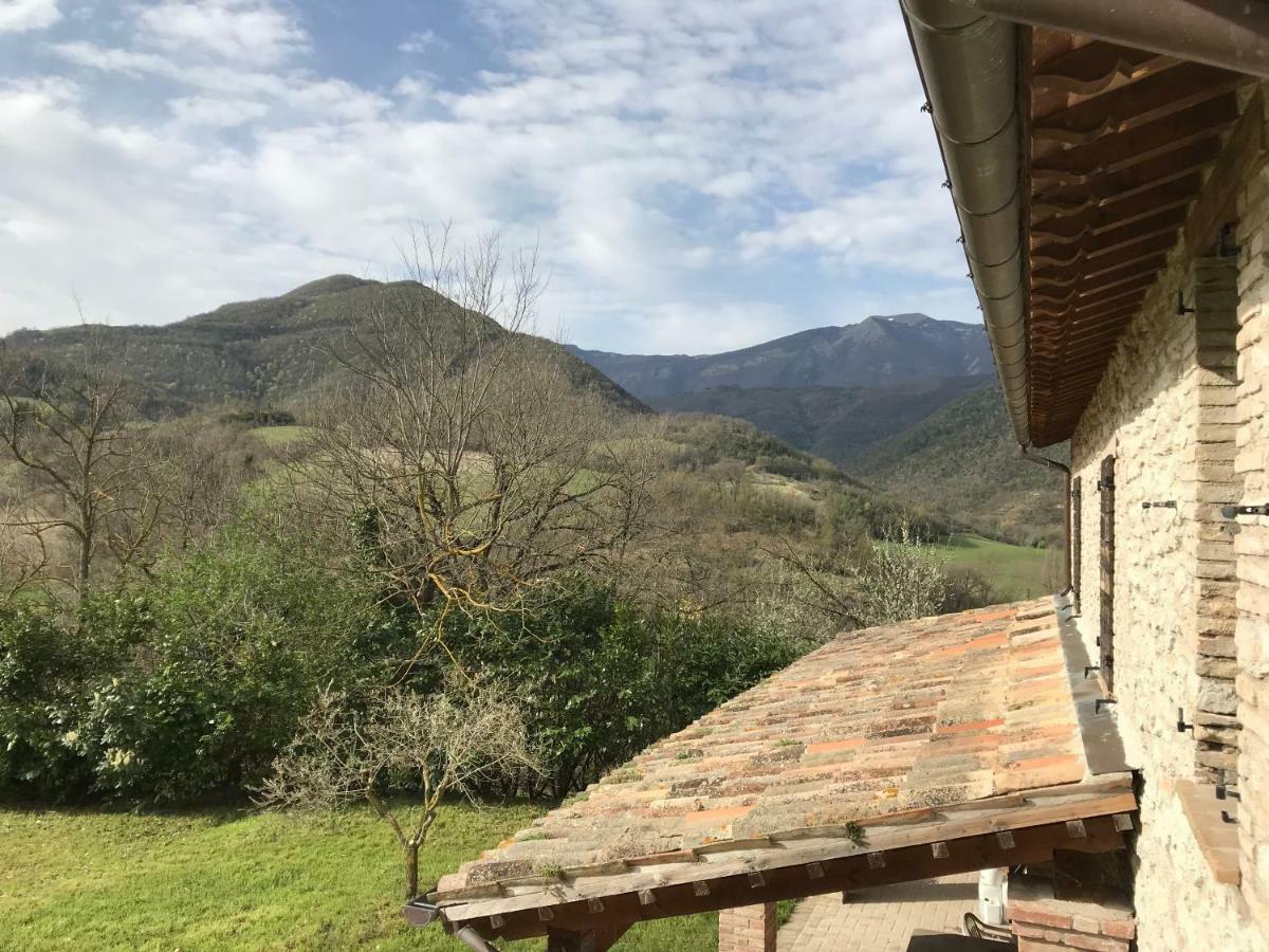 Hotel Casa Vinto Cagli Exterior foto